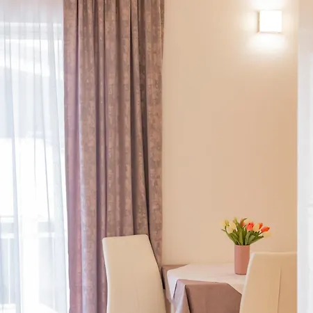 Baska Voda Apartments - City Center, Steps From The Beach, Free Parking Exterior photo