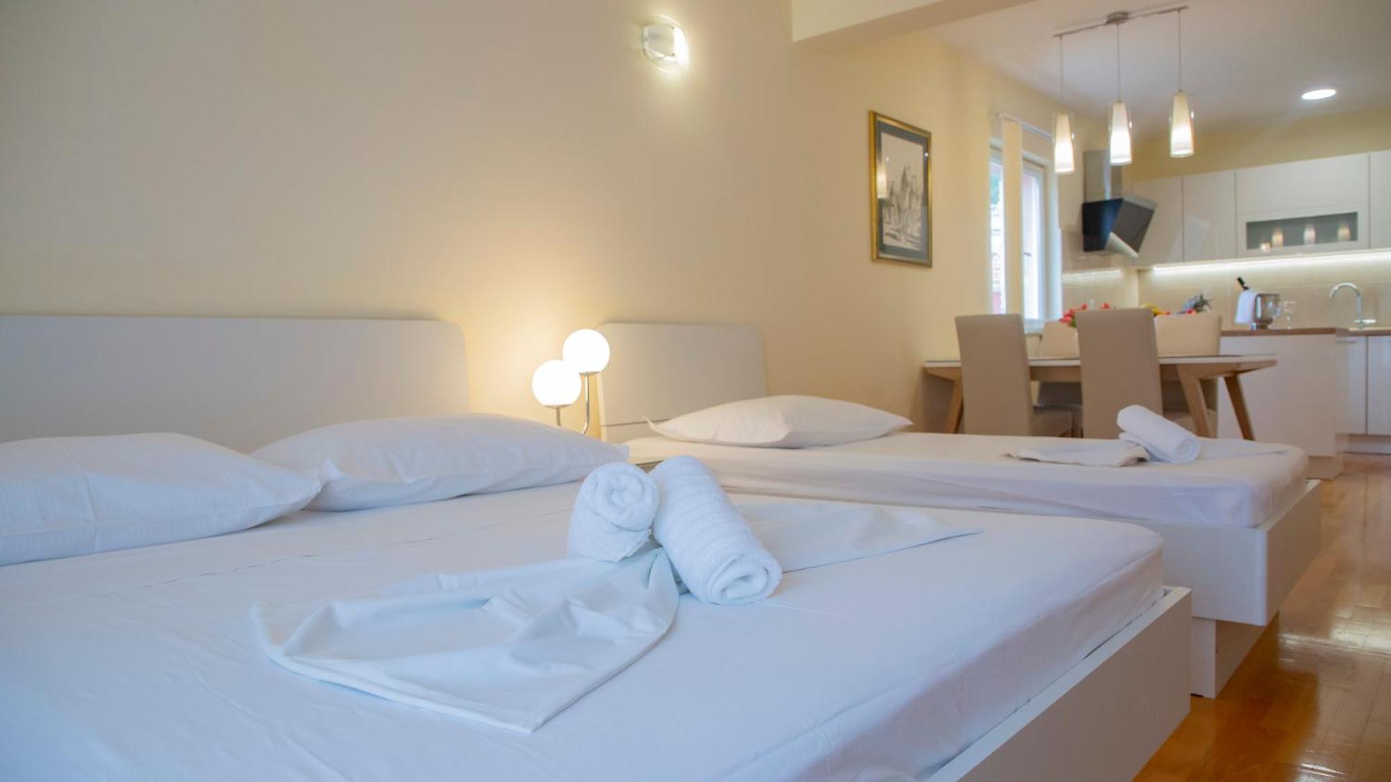Baska Voda Apartments - City Center, Steps From The Beach, Free Parking Baska Voda
