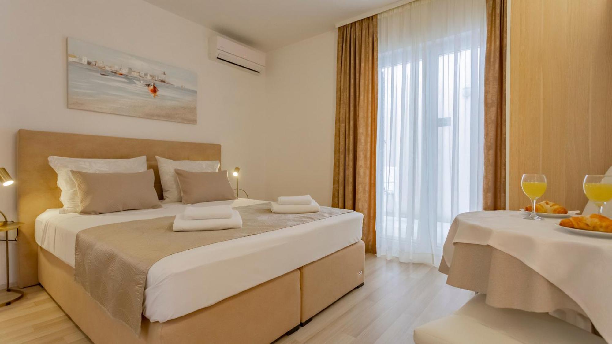 Baska Voda Apartments - City Center, Steps From The Beach, Free Parking Apartma