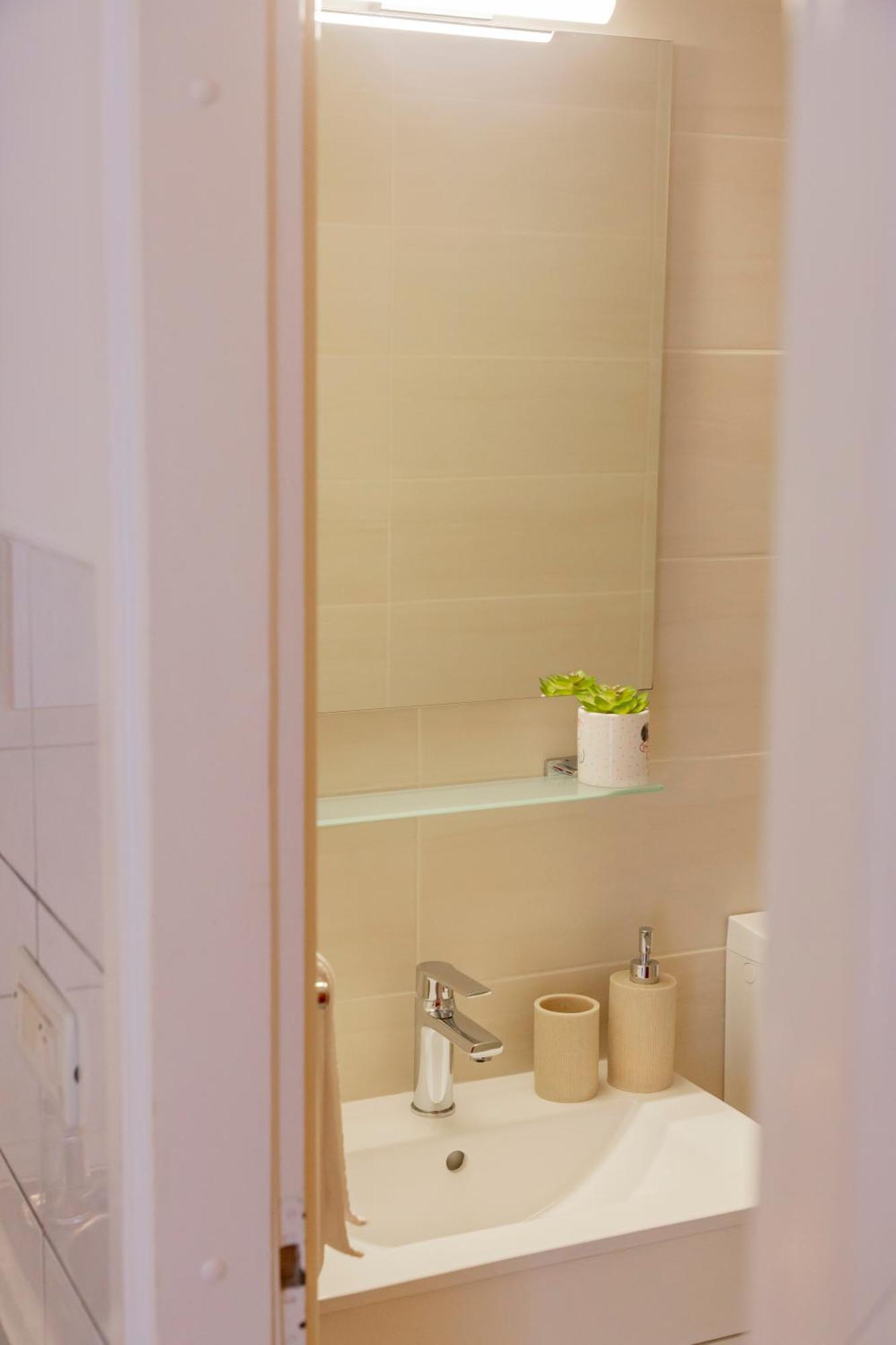 Baska Voda Apartments - City Center, Steps From The Beach, Free Parking Apartma Baska Voda