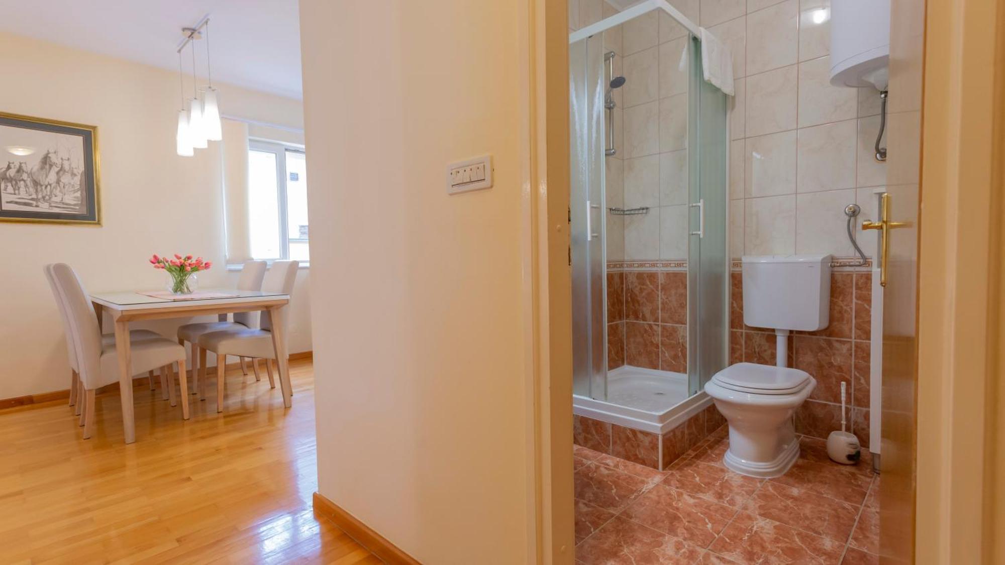 Apartma Baska Voda Apartments - City Center, Steps From The Beach, Free Parking *