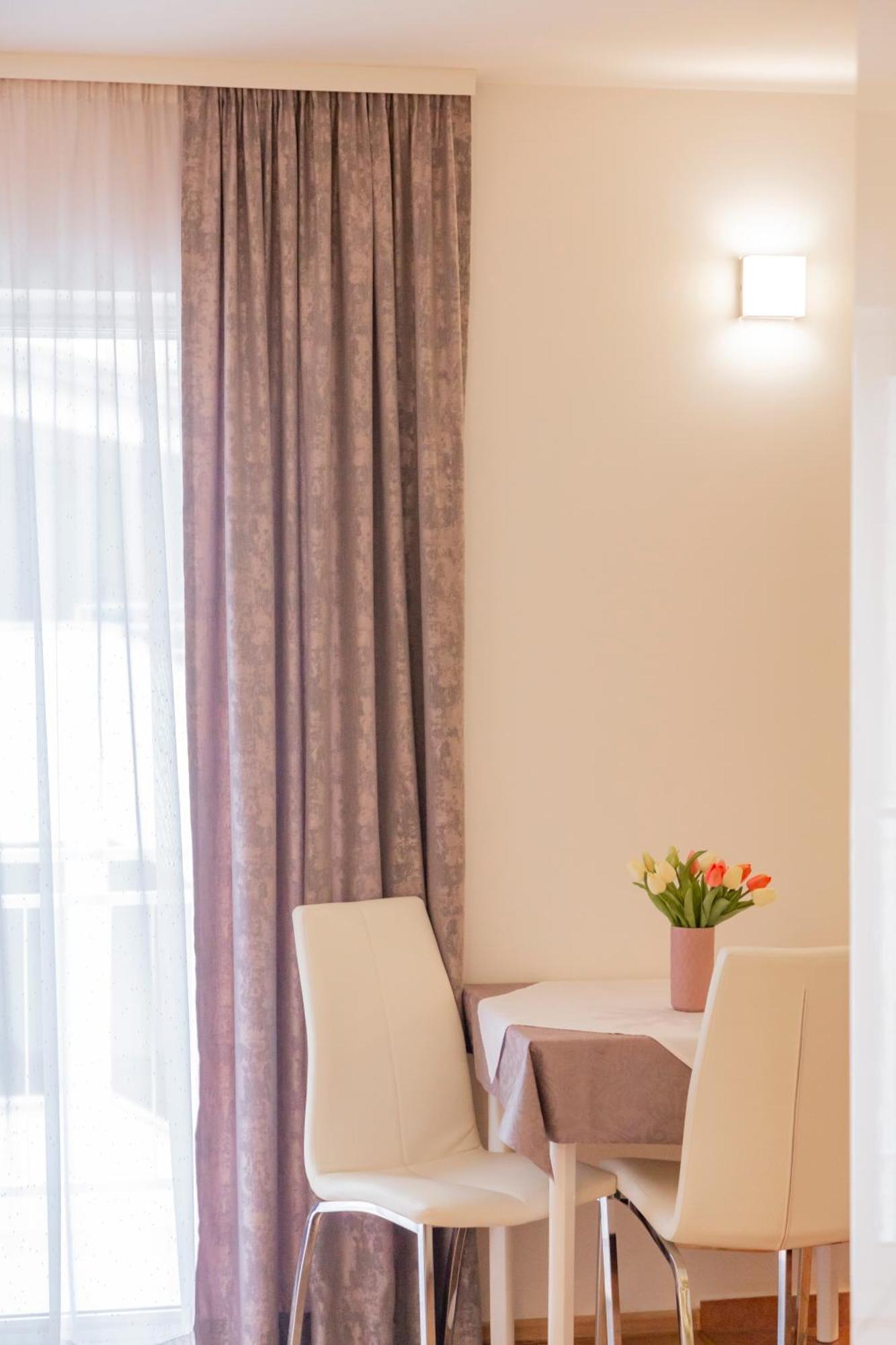 Baska Voda Apartments - City Center, Steps From The Beach, Free Parking Apartma Baska Voda