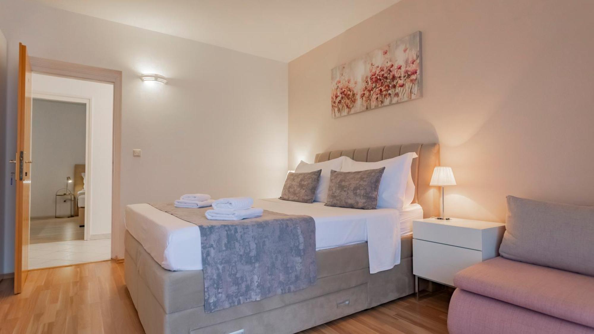 Baska Voda Apartments - City Center, Steps From The Beach, Free Parking Baska Voda
