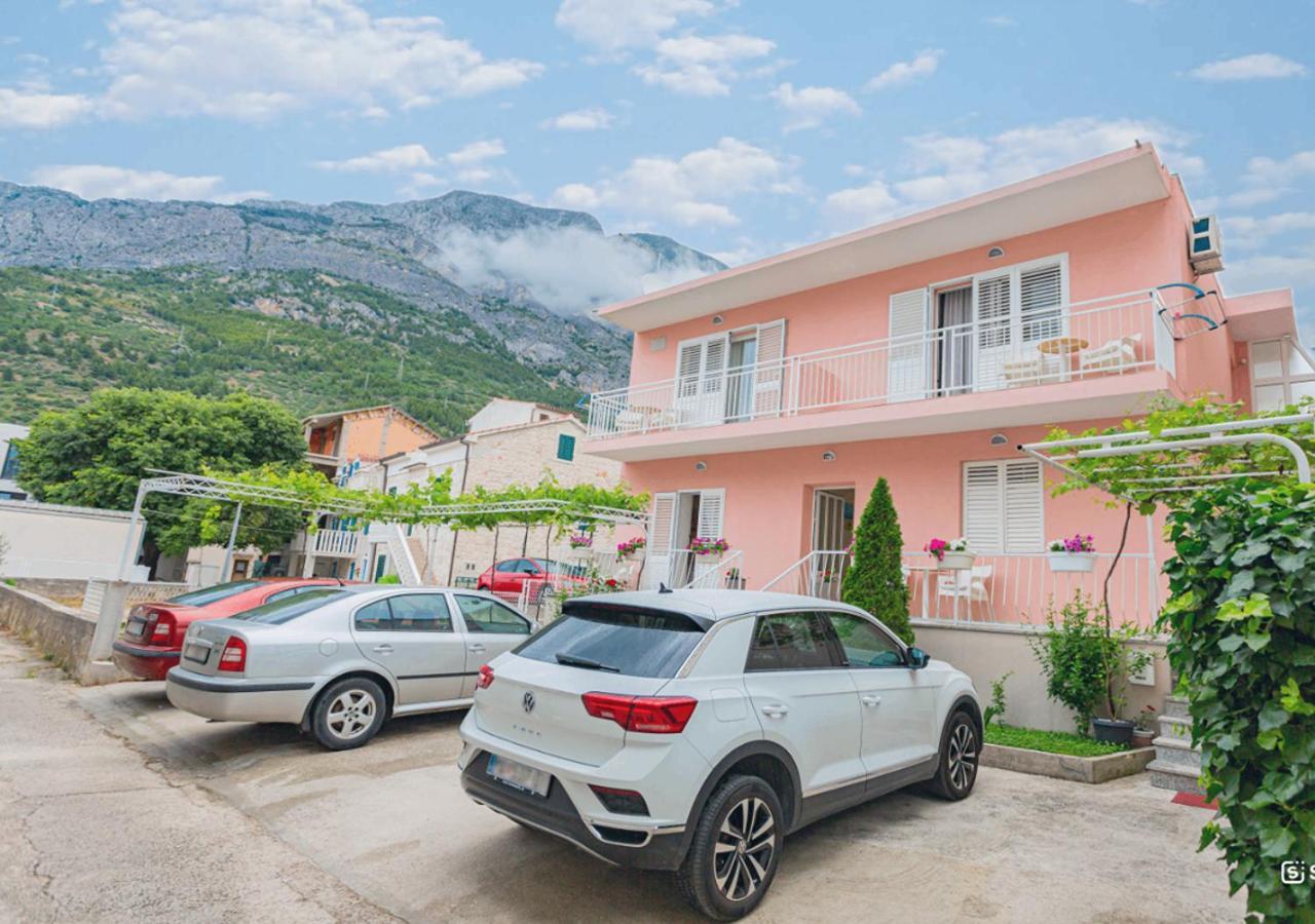 Baska Voda Apartments - City Center, Steps From The Beach, Free Parking *